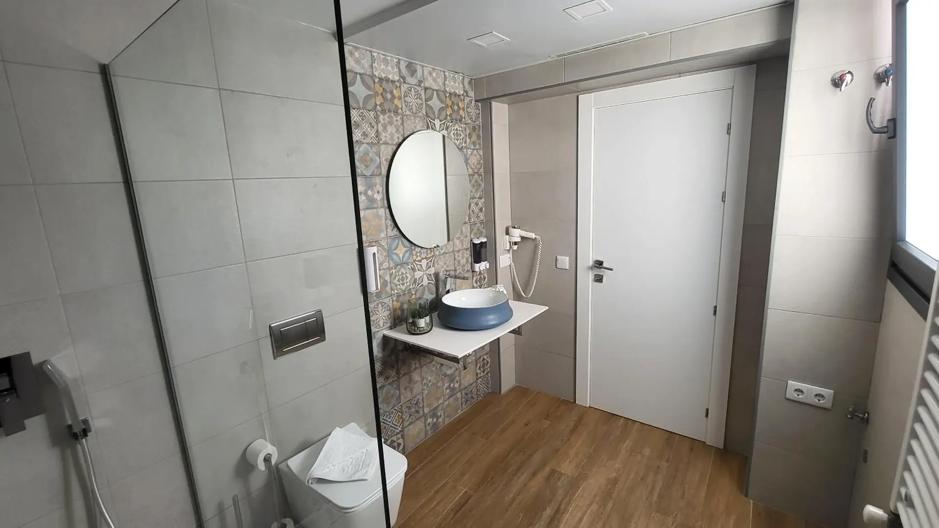 Rentalsevilla Cardenal Cervantes Sevilla